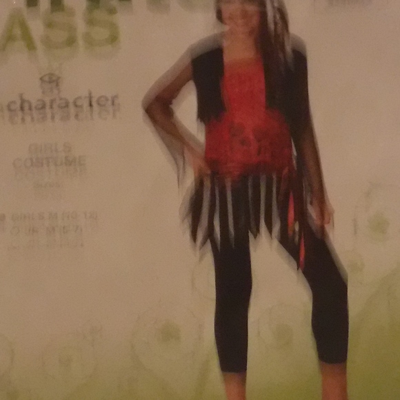 HALLOWEEN COSTUME - Picture 3 of 3